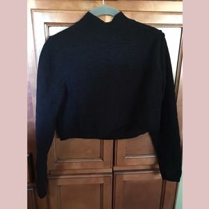 long sleeve crop top